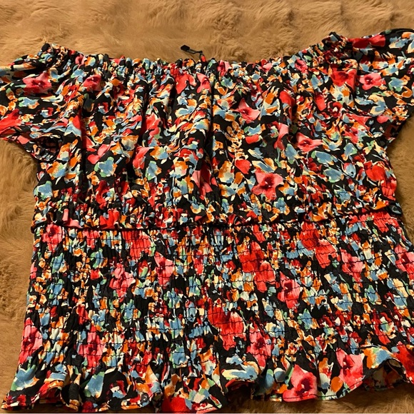 Zara floral top - Picture 2 of 9